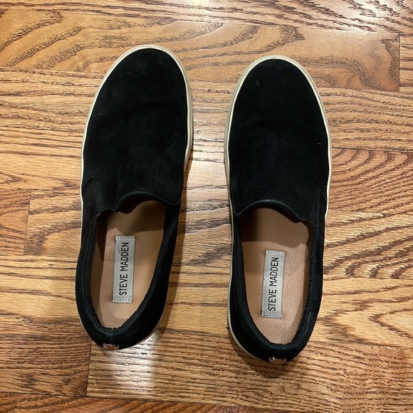 Steve Madden Platform Sneakers - Picture 2 of 3